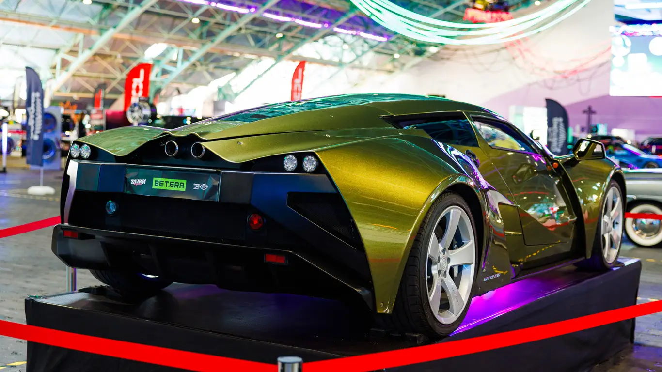 Marussia B2,ТАЧКИ Cyber