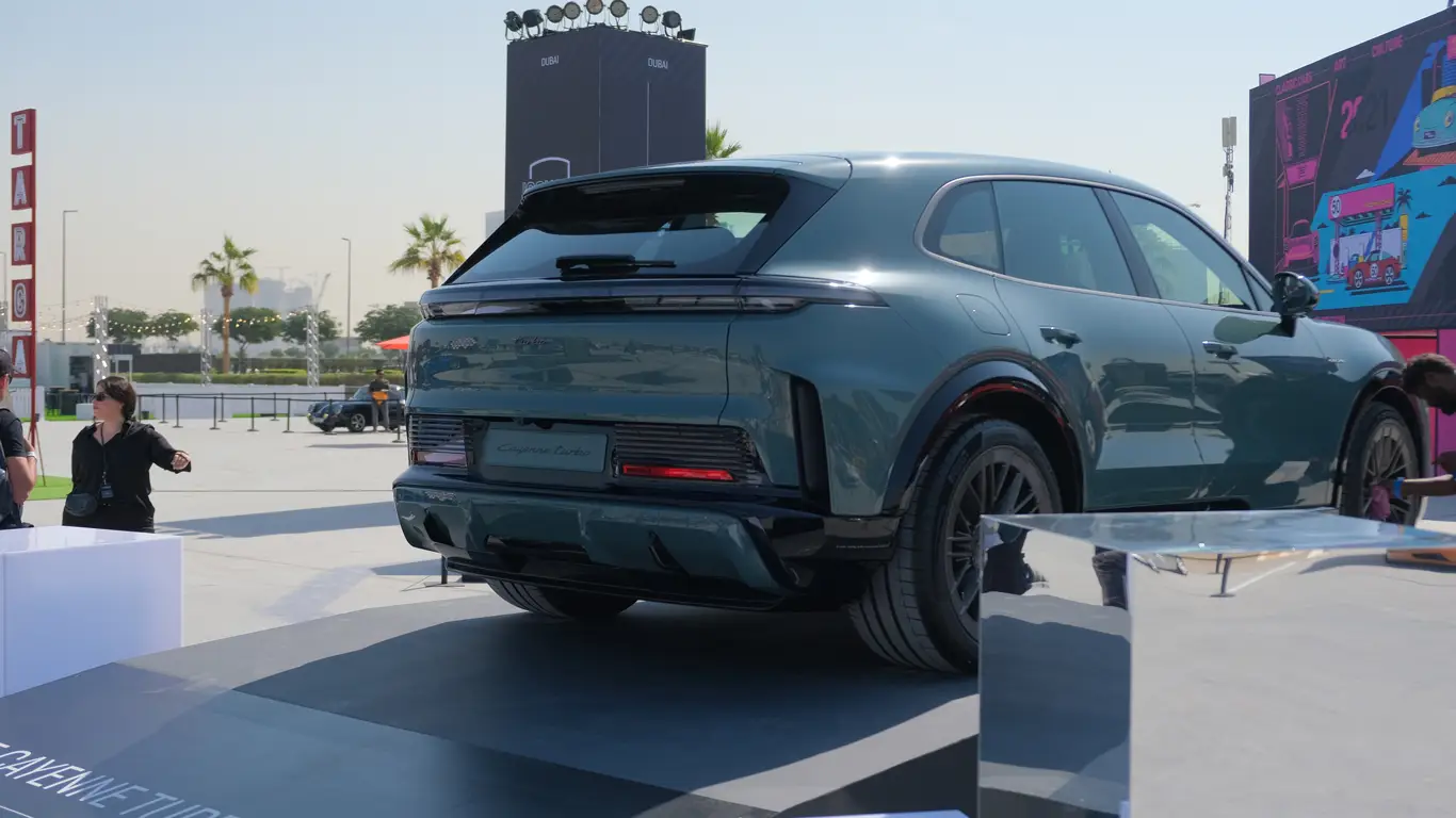 Porsche Cayenne EV