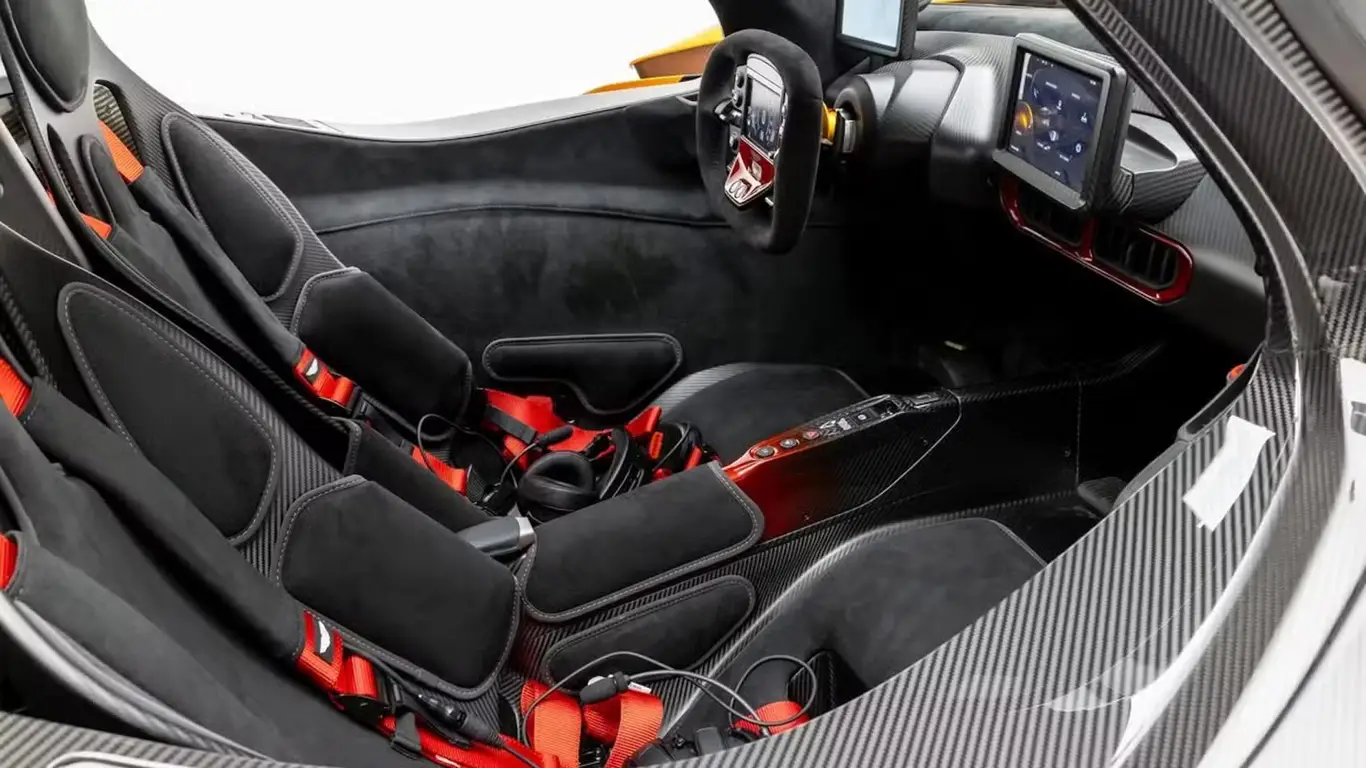 Aston Martin Valkyrie