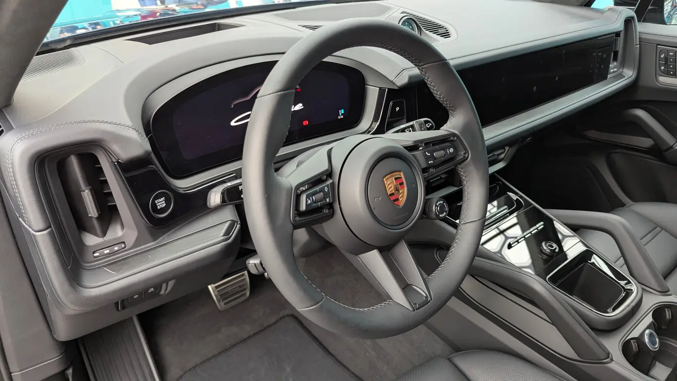 Porsche Cayenne E-Hybrid Black Edition