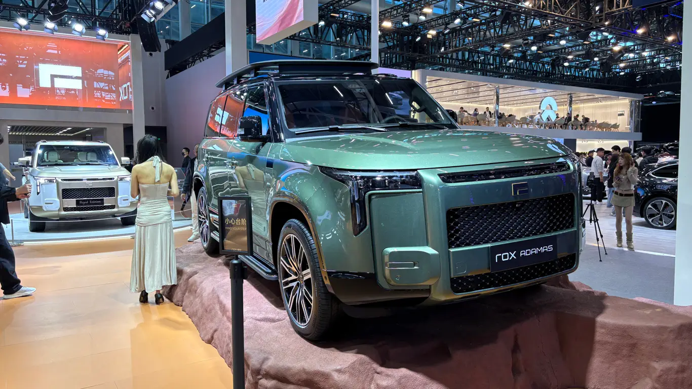 Автосалон в Гуанчжоу 2024 / Rox Adamas