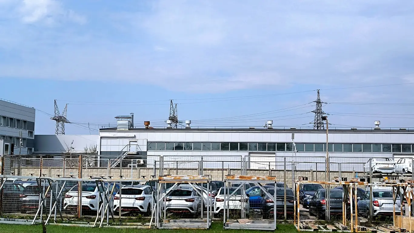 АВТОВАЗ завалило спорткарами: компания не может продать десятки машин