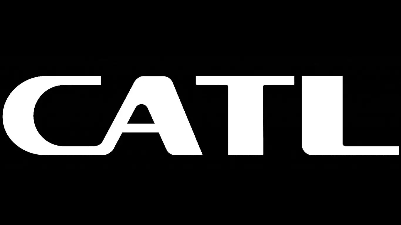 Натриевая бомба от CATL, которую не сжечь: NaX выживает даже при распиле