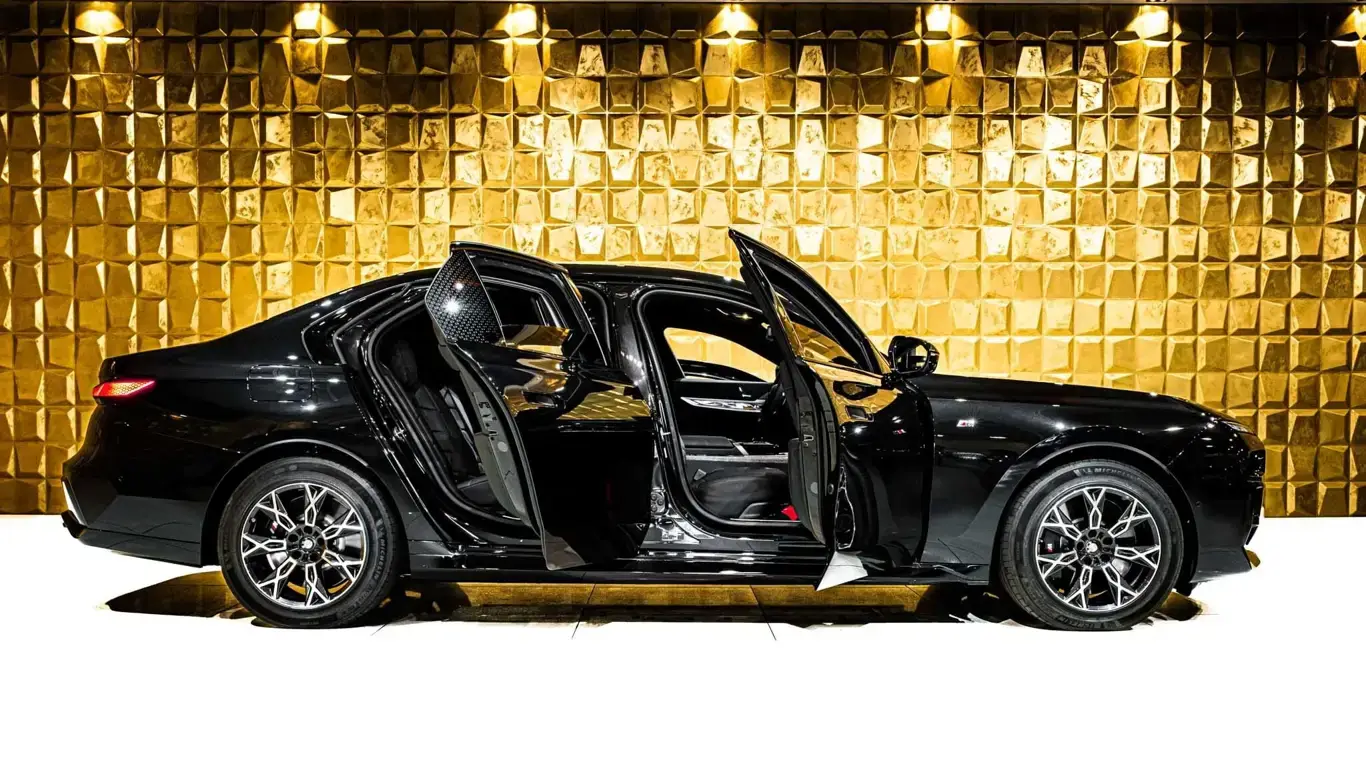 Невероятный BMW 760i xDrive: роскошь и защита в одном флаконе