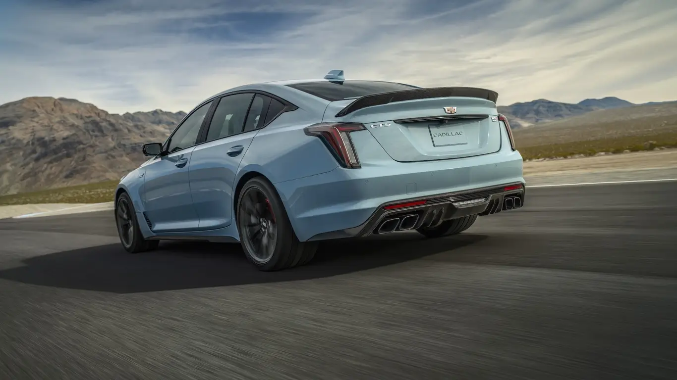 Не Tesla и не суперкар: что выбрал Цукерберг для личных поездок