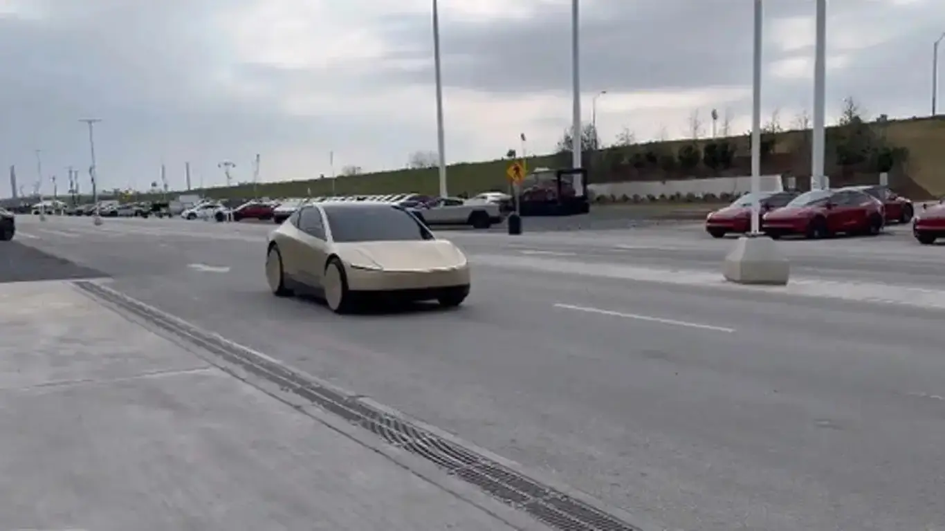 Tesla в шоке: Robotaxi не может стать реальностью