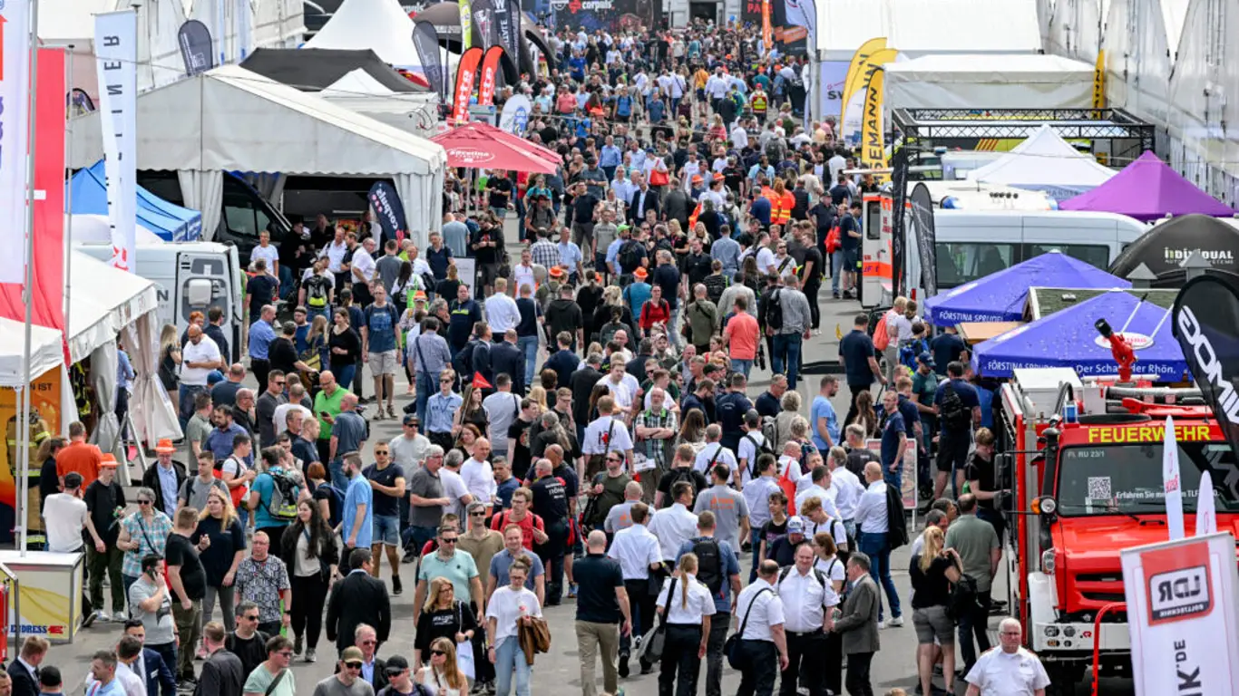 BMW представила суперсовременные X3 и X1 «в форме»