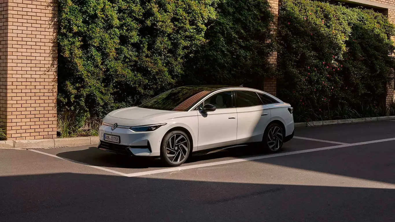 Электрические «немцы» станут доступнее: VW нашел дешевые и быстрые батареи