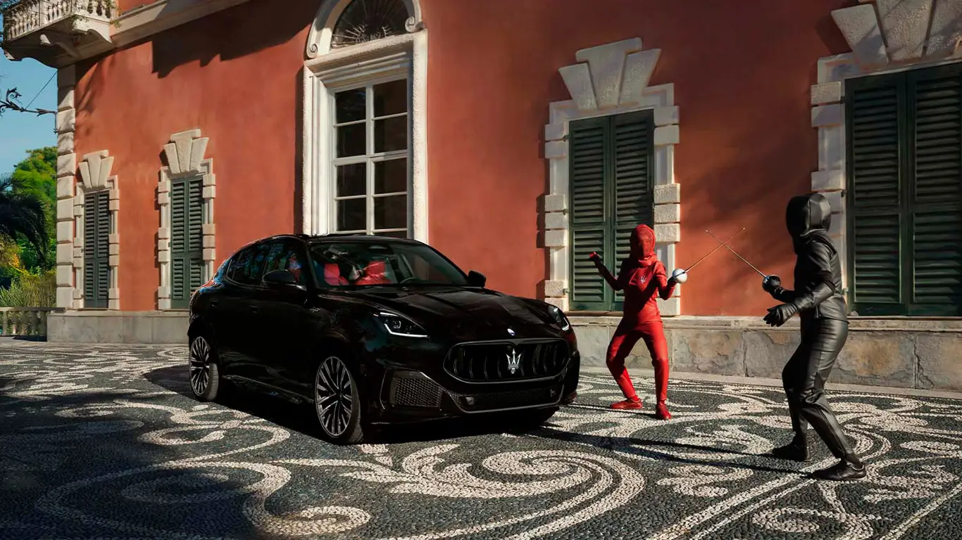 Чернее ночи, дороже мечты: представлен лимитированный Maserati Grecale