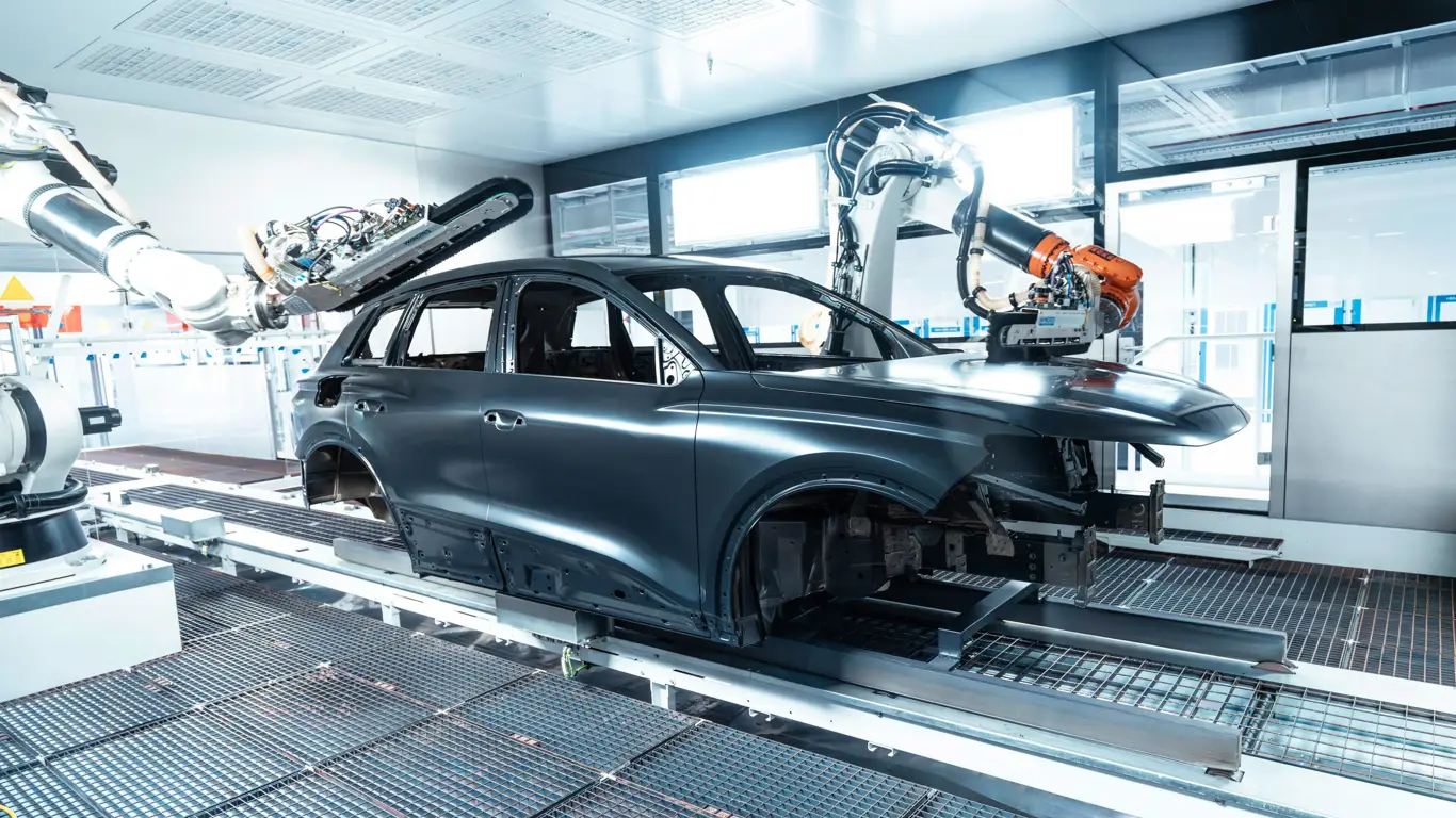 Audi начала выпуск настолько важной модели, что решила рассказать все о ее производстве