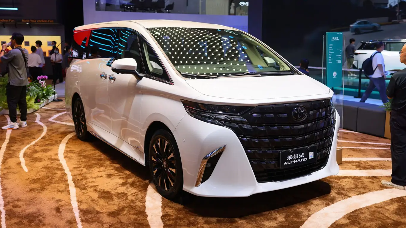 Японцы не хотят терять россиян: Toyota исправит свою ошибку в ближайшее время