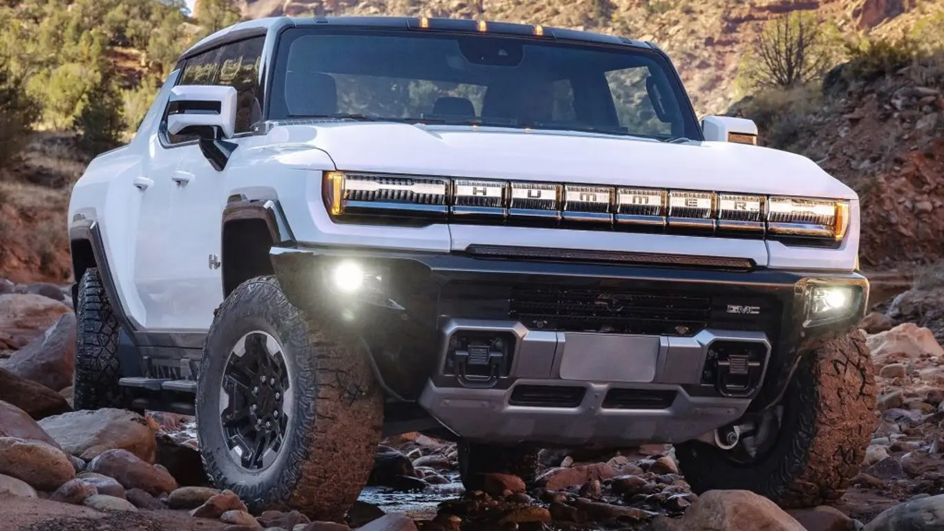 General Motors признала ошибку в Hummer EV: авария может привести к летальному исходу
