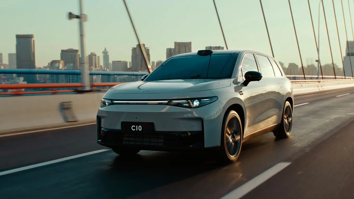 Пока Tesla ждет субсидий, Leapmotor уже зарабатывает на электрокарах