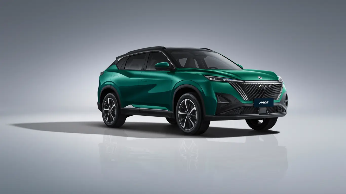 Городской стиль и технологии: 197 сил, экран 14,6 дюйма и богатый функционал для России