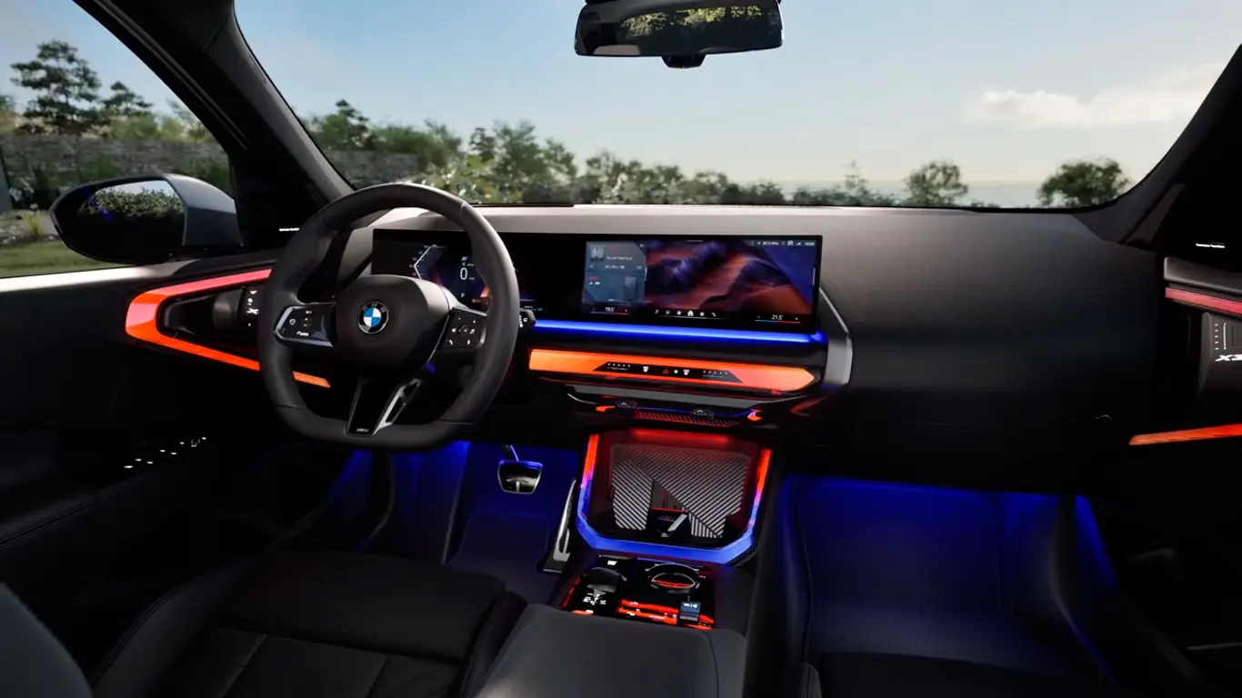 «Пластмассовый кошмар за огромные деньги»: BMW испортила культовый кроссовер