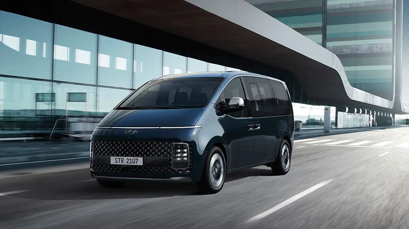 Минимум изменений, максимум технологий: Hyundai готовит «обновление года» для своего минивэна