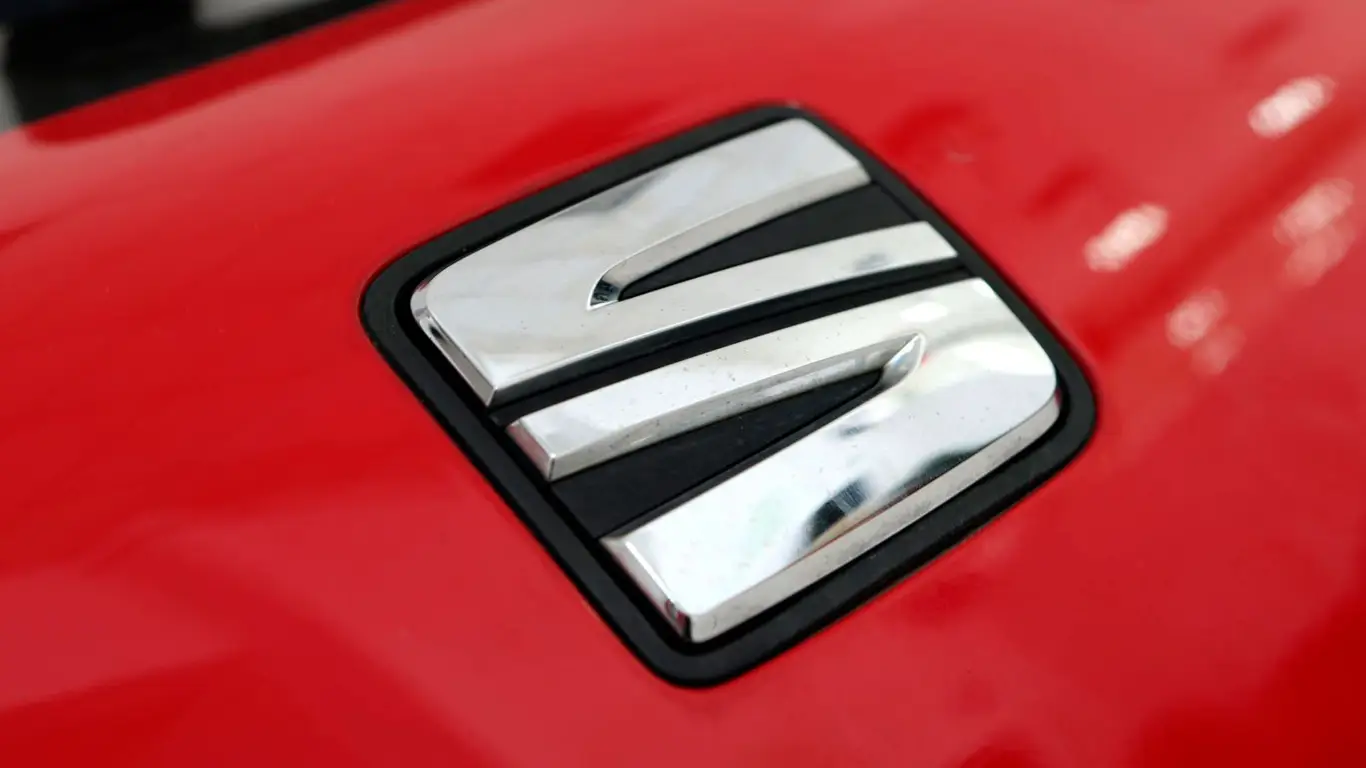 Больше солнца — меньше выбросов: Seat строит будущее без углерода