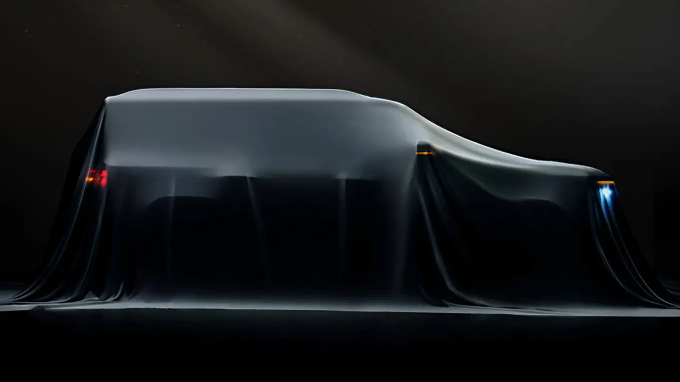 Семейный брутал: помесь Land Cruiser и Defender показали на фото