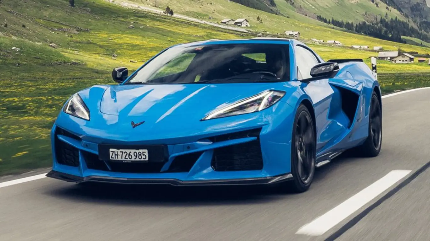 Электрификация легенды: Chevrolet привёз в Европу Corvette E-Ray