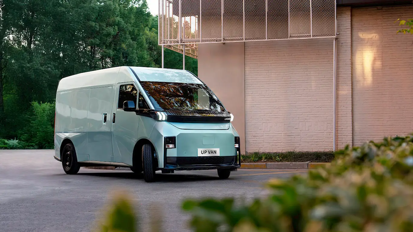 Немецкий гений вернулся с хитом: он собрал убийцу Transit и Vito на китайской платформе