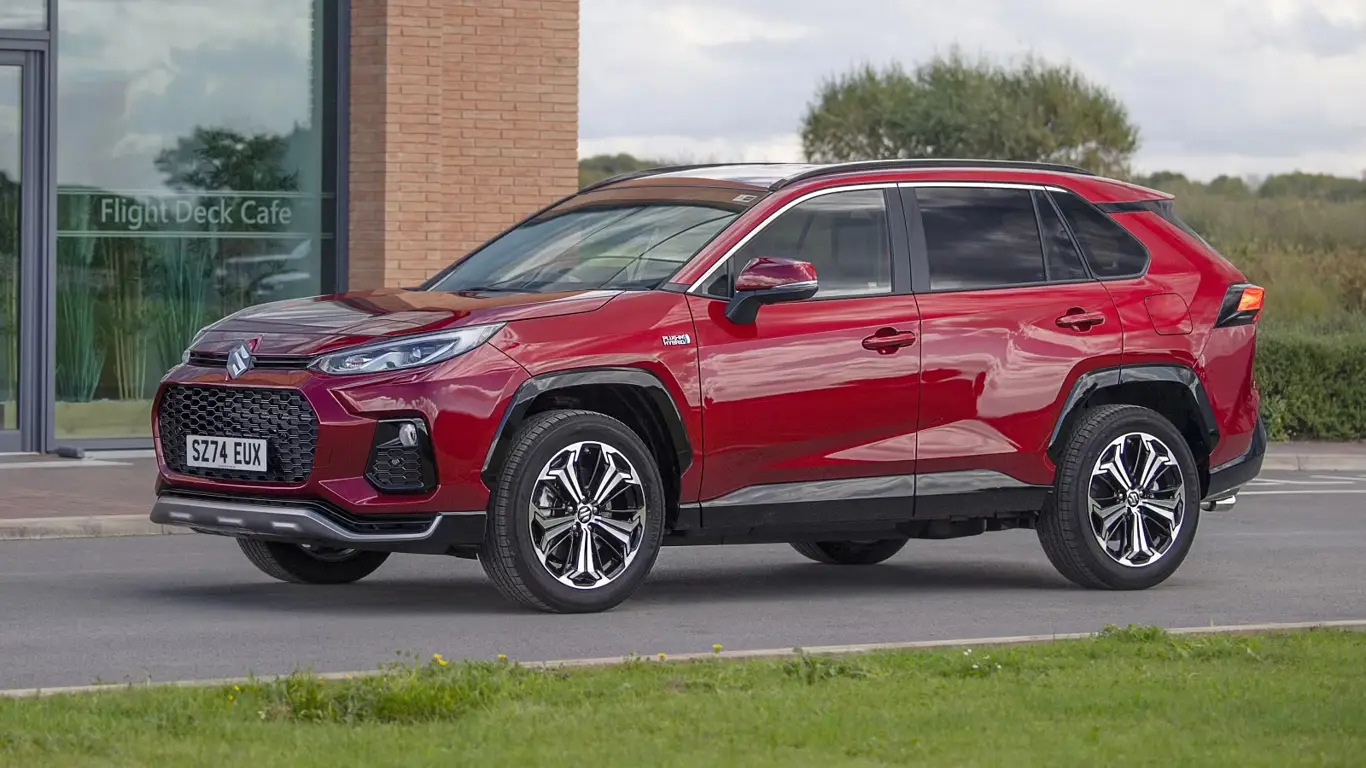 Toyota сделает гибрид для Suzuki: он разгоняется за 5,8 секунды и едет 100 км без бензина