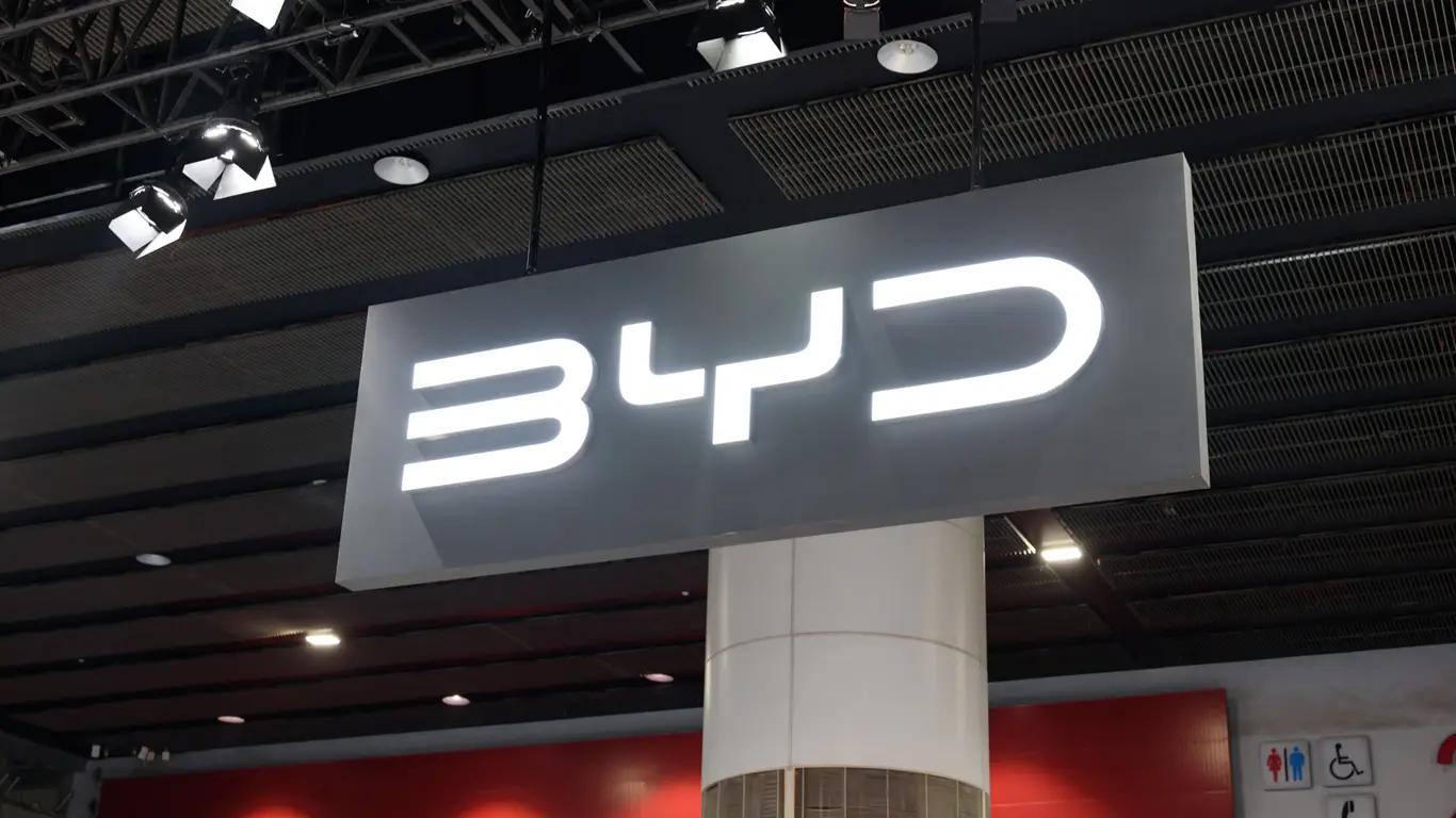 $94 миллиона на ток в колеса: BYD наращивает силы в центре Европы