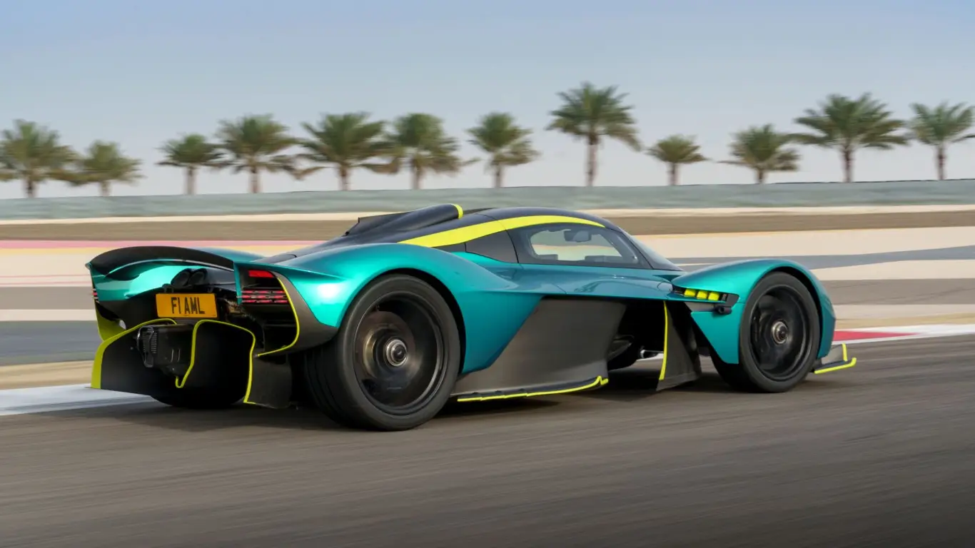 Chevrolet уничтожает конкурентов: эти 5 быстрейших машин оказались медленнее Corvette ZR1X