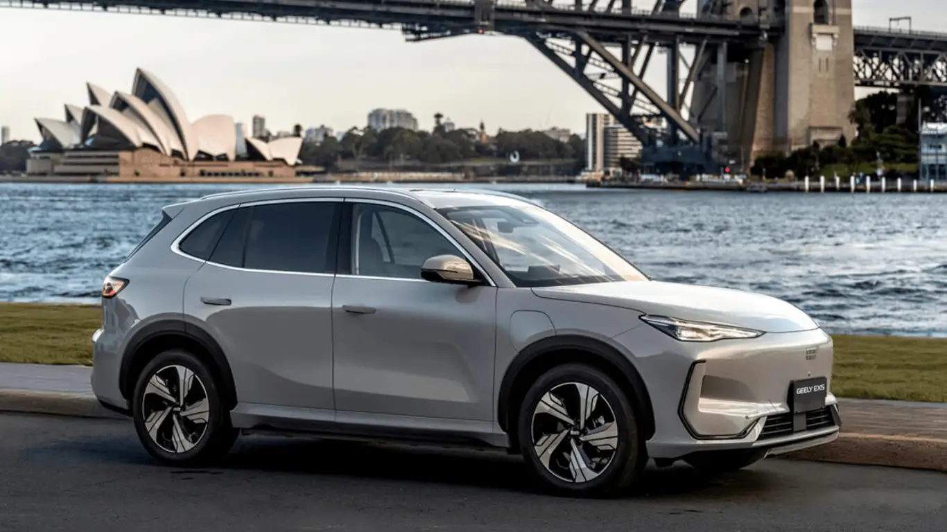 Владелец Volvo запускает электромобиль с доработками от Lotus: конкуренты уже в напряжении