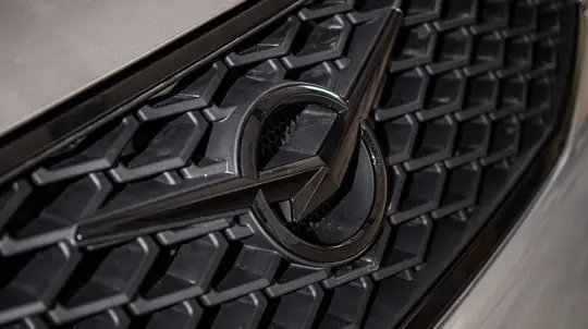 Зарубежные УАЗы отправились покупателям: российский автомобиль не для России