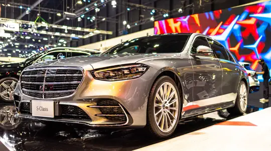 Новая машина — не повод нажимать в пол: эксперт предупредил о последствиях