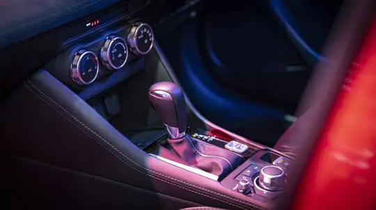 Россиян накажут за фамилию в правах: штраф до 15 тысяч если инспектору ГИБДД она не понравится