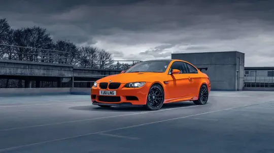 Огненный зверь лучше оригинала сжигает асфальт: 516 «лошадей», трековый обвес и шанс попасть в историю