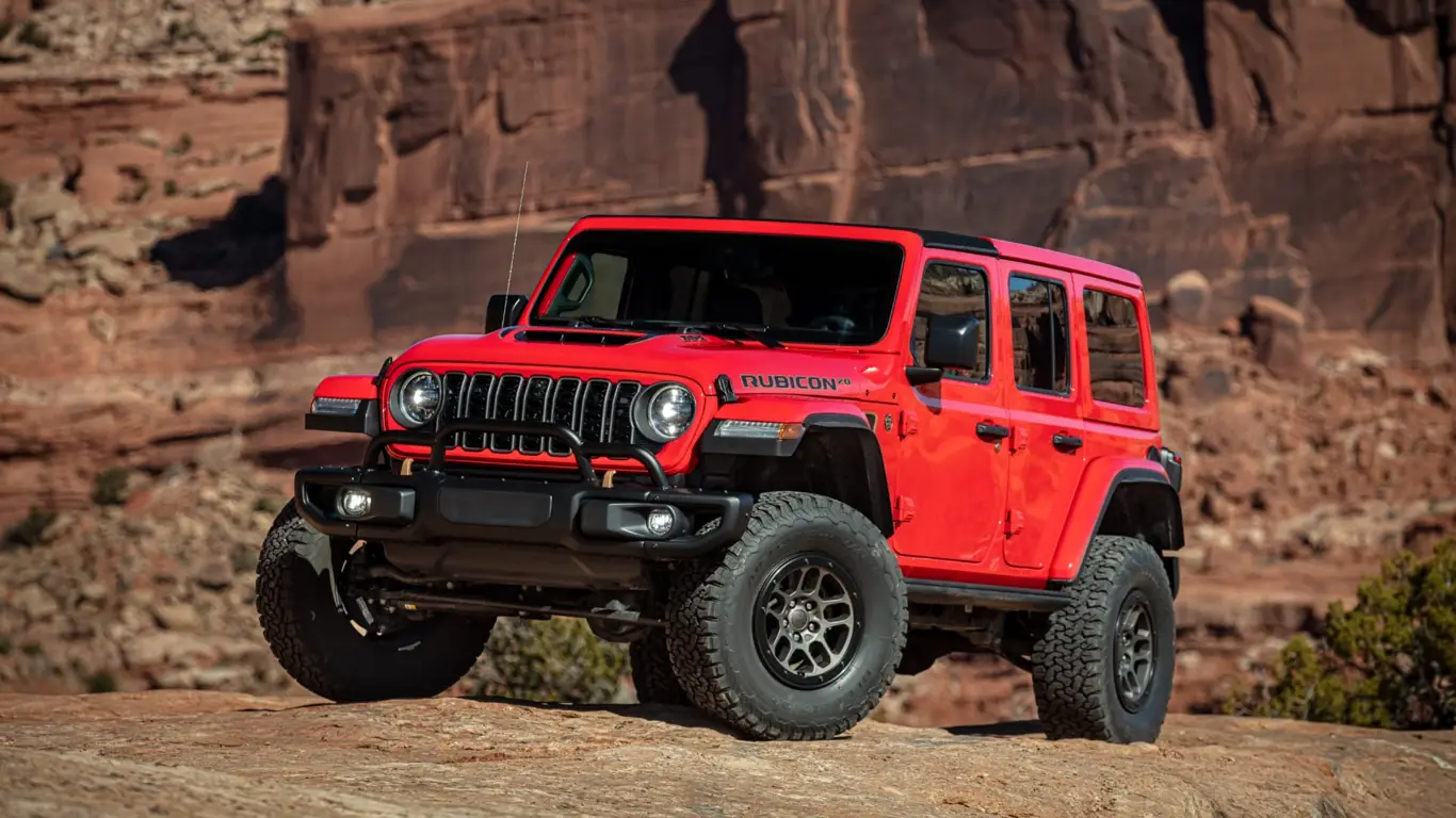 Легендарный 6.4-литровый HEMI и 470 л.с. возвращаются: Jeep готовит пикап с душой спорткара