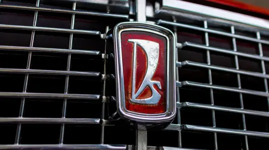 Советская классика: редкий ВАЗ-2104 с пробегом 1000 км продают за 2,5 млн рублей