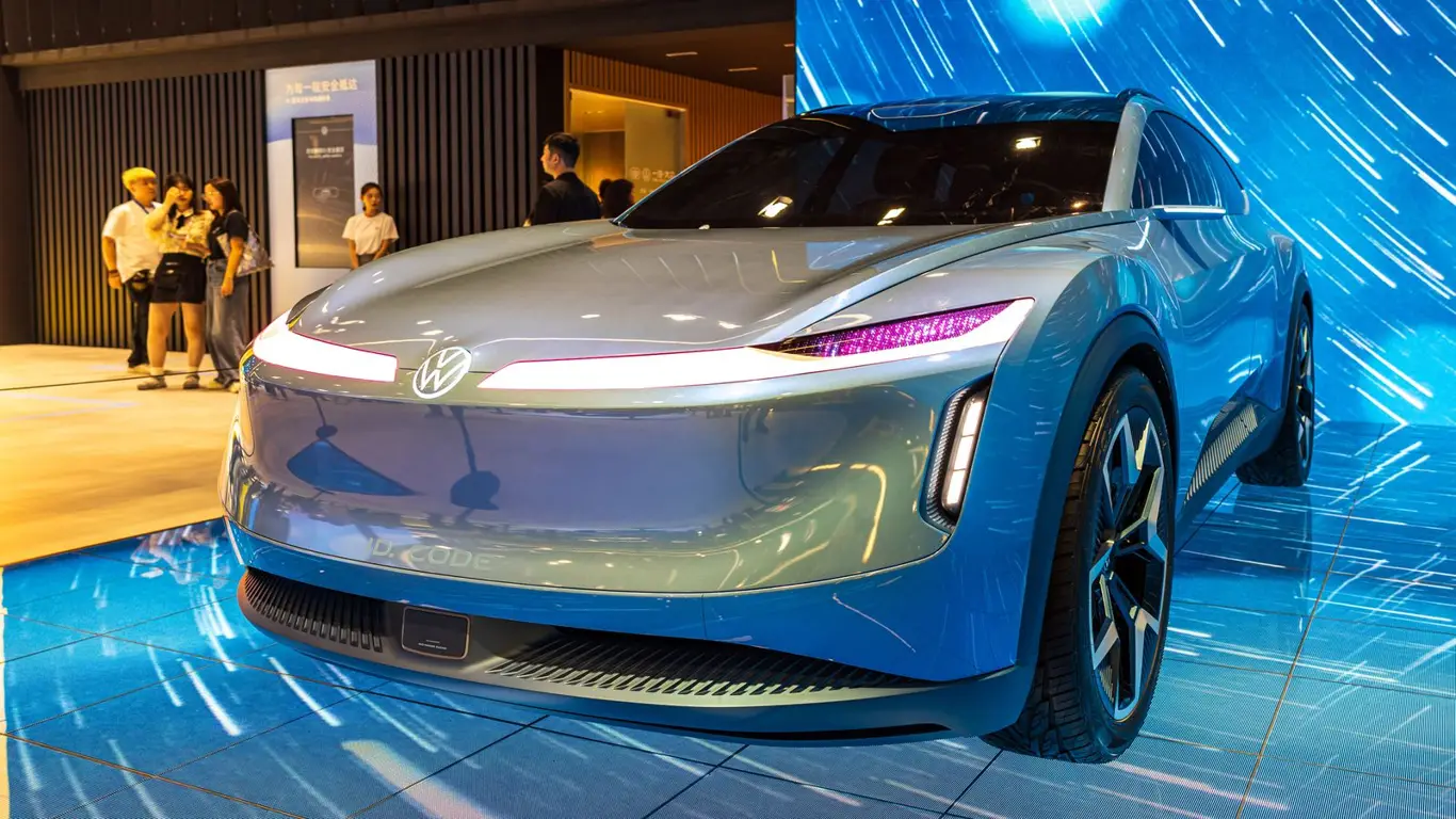 VW идёт в атаку: готовятся преемники Polo и Golf, а также большой сюрприз