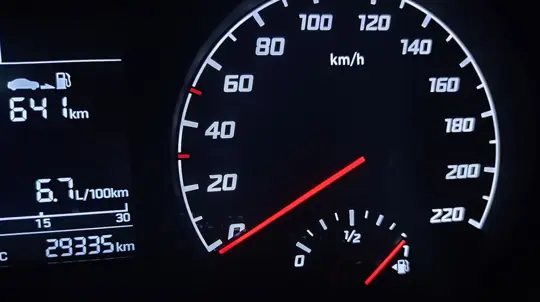 290 км/ч за 1,6 млн рублей: названы самые быстрые в мире автомобили