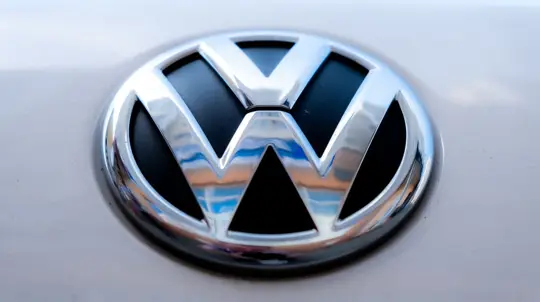 VW переносит заводы в облака: помощь пришла откуда не ждали