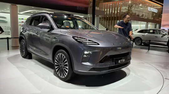 Китайский сюрприз удался: новый топовый кроссовер может добраться до России