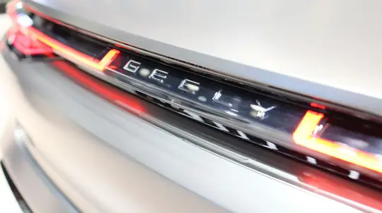 Гроза LADA Azimut выходит в продажу: почему АвтоВАЗу не стоит бояться конкуренции