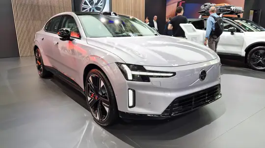 Volvo показала в Мюнхене самый экологичный электромобиль в истории