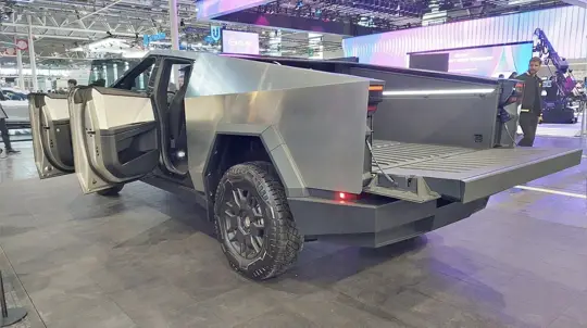 Tesla добавила новую гарантию на самые дорогие узлы: 7 лет спокойствия для владельцев