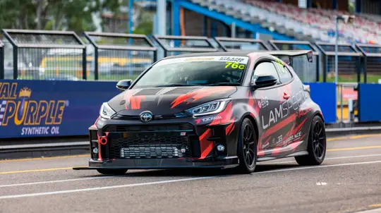 Вновь против тренда: Toyota готовит «убийцу электрокаров»