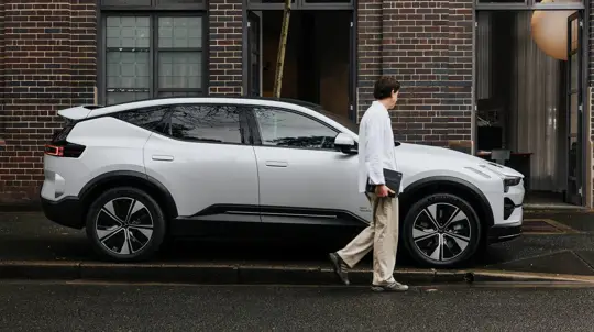 Шведский бренд с австралийским акцентом: Polestar сотрудничает с дизайнером мирового уровня