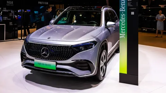 85 кВт⋅ч батарея, 800 В и запас хода более 600 км: преемник EQB выйдет на новой платформе