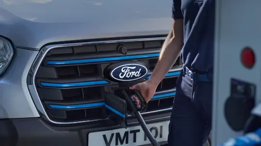 Опасный заряд:  у Ford E-Transit обнаружена критическая неисправность