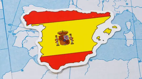 Революция на рынке: BYD обошла Tesla в Испании с моделью Dolphin Surf