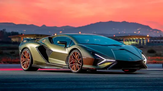 Будущее гибридов — в коробке весом 4 кг: британский суперконденсатор обещает революцию в гибридах