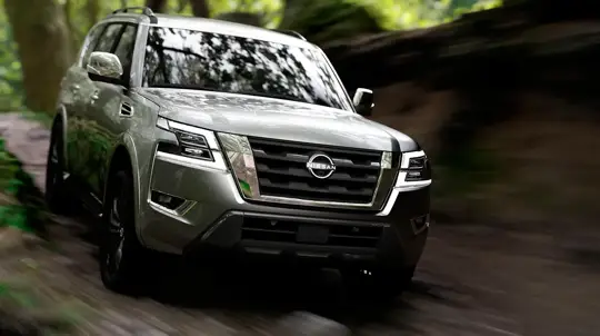 Символ силы и статуса возвращается: в РФ едет конкурент Toyota Land Cruiser