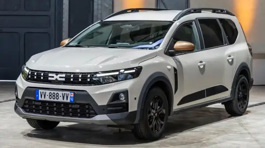 Обновленный Dacia Jogger 2025 года удивил ценами и новыми моторами