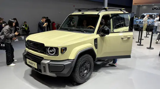 Новый «техно-кирпич» с запасом хода до 1000 км показали в Гуанчжоу